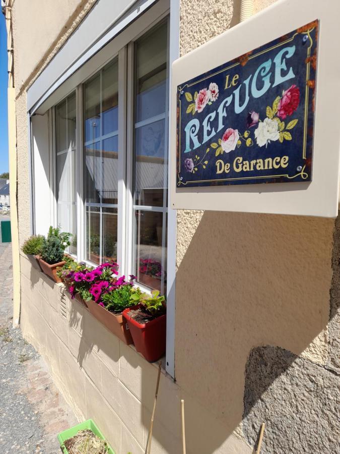 La Chambre De Garance Et Ses Couleurs D'Art Saint-Pol-de-Leon Luaran gambar